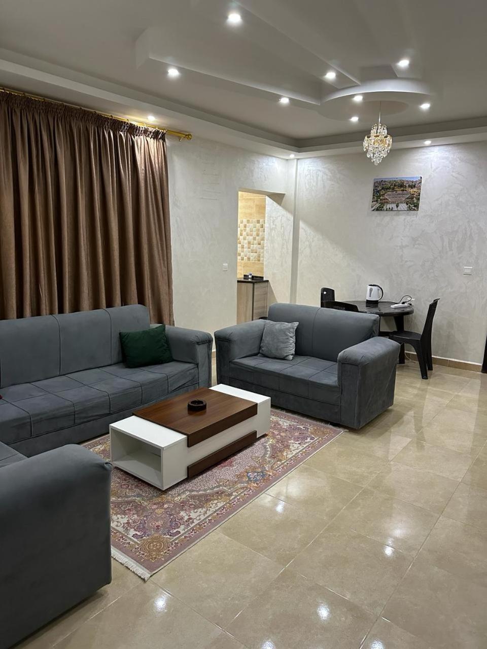 Amro Petra Apartment Wadi Musa Exterior photo